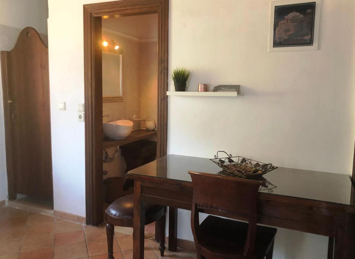 Machi'S House Aparthotel Plaka  Екстериор снимка